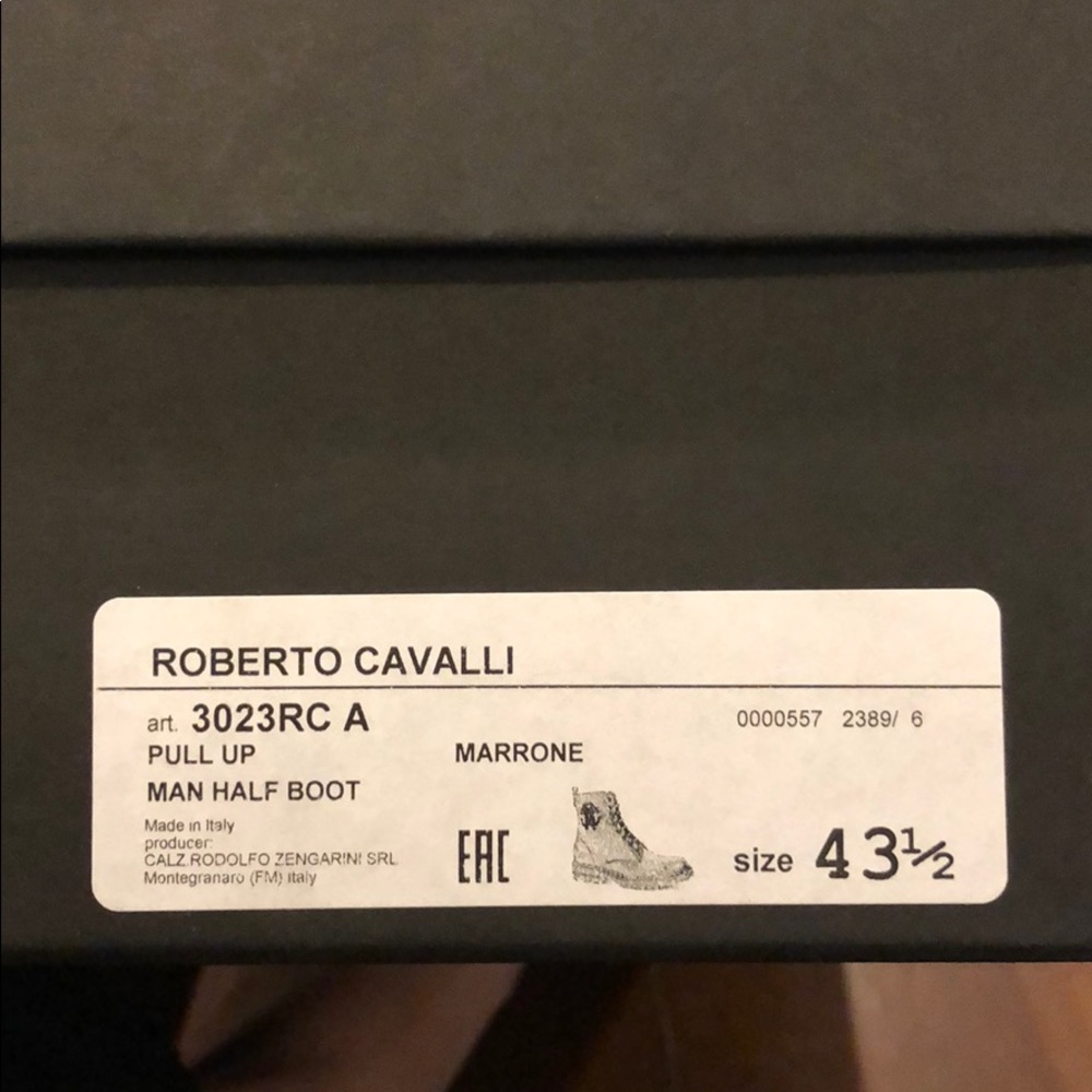 Roberto cavalli never-worn brown boots
